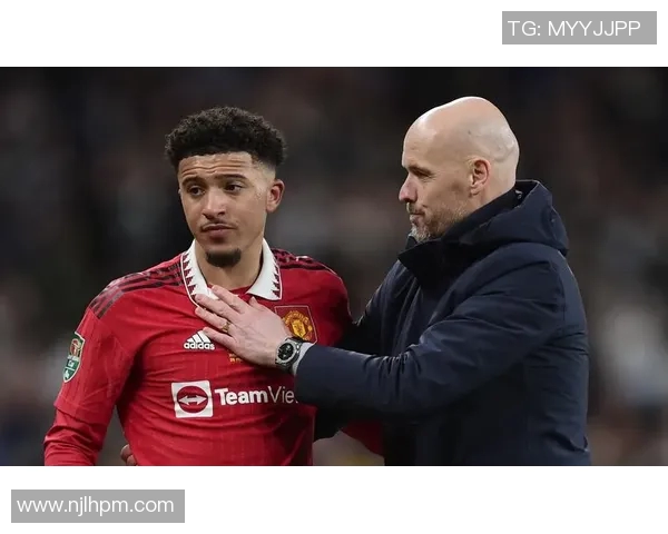 曼联欧冠收入损失严重单线作战能否实现亿元转会费的重生之路