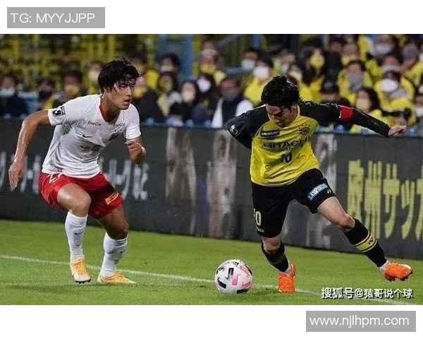 横滨水手与广岛三箭激战正酣谁能在这场对决中笑到最后